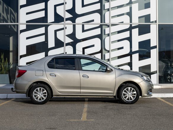 2015 Renault Logan II, бежевый, 740000 рублей - вид 4