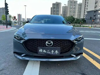 2022 Mazda 3 Axela IV (BP), серый, 1170600 рублей, вид 2
