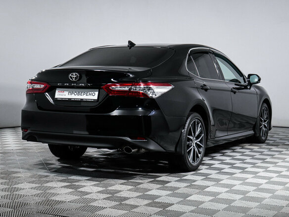 2021 Toyota Camry VIII (XV70) Рестайлинг, чёрный, 3175000 рублей - вид 4