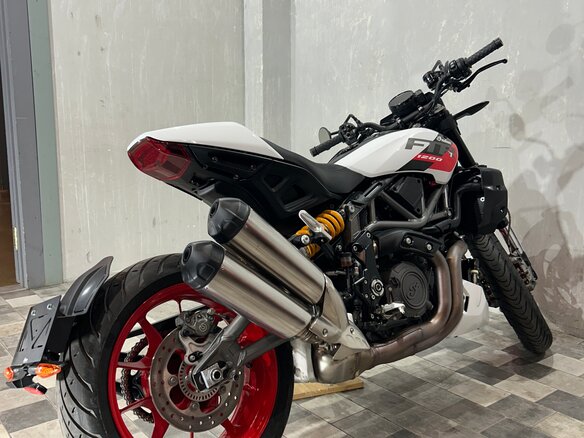 2023 Indian FTR 1200, белый, 1099000 рублей - вид 6
