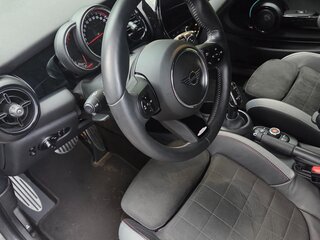 2021 Mini Hatch JCW III (F55/F56) Рестайлинг 2, серый, 3450000 рублей, вид 5