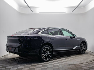 2025 Voyah Passion EVR I, фиолетовый, 4995000 рублей, вид 5