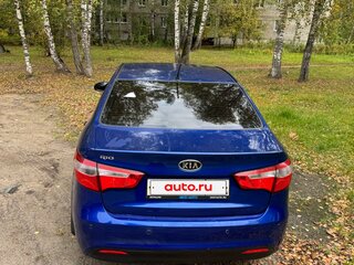 2012 Kia Rio 4-speed III, синий, 720000 рублей, вид 3