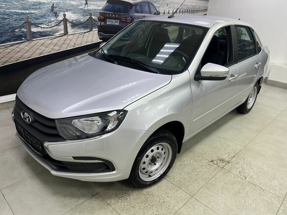 2026 Lada (ВАЗ) Granta I Рестайлинг, серебристый, 1143400 рублей - вид 2