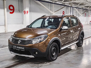 2014 Renault Sandero Stepway I, коричневый, 610000 рублей, вид 1