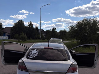 2006 Opel Astra GTC H, серебристый, 530000 рублей, вид 4