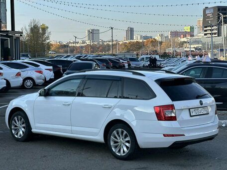 2014 Skoda Octavia III (A7), белый, 675000 рублей, вид 4
