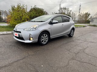 2013 Toyota Aqua I, серый, 805000 рублей, вид 1