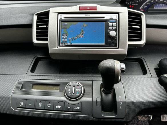 2010 Honda Freed I, серебристый, 849000 рублей - вид 7