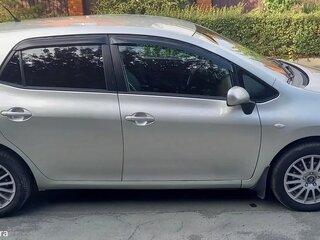 2008 Toyota Auris I, серебристый, 900000 рублей, вид 2