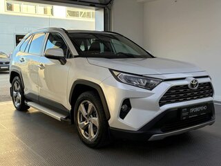 2019 Toyota RAV4 V (XA50), белый, 3750000 рублей, вид 3