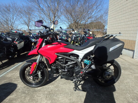 2016 Ducati Hyperstrada, красный, 730000 рублей
