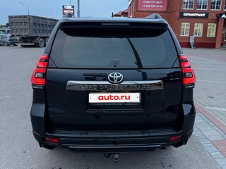 2021 Toyota Land Cruiser Prado 150 Series Рестайлинг 3, чёрный, 5900000 рублей, вид 4
