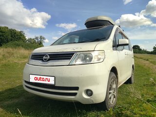 2005 Nissan Serena III (C25), белый, 820000 рублей, вид 2