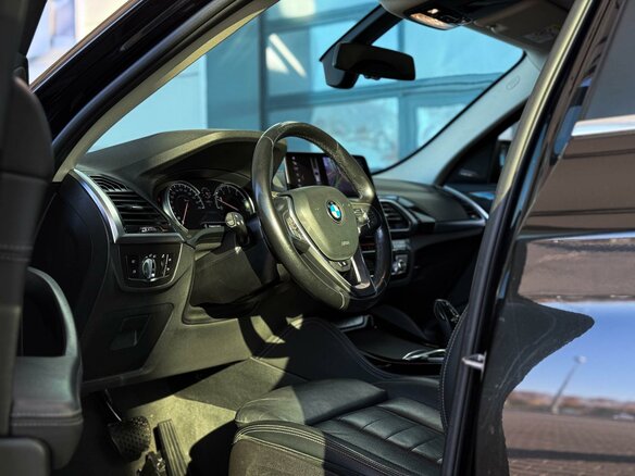 2019 BMW X4 30i II (G02), чёрный, 3800000 рублей - вид 21