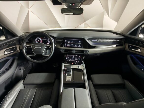 2023 Audi Q6 45 TFSI, чёрный, 5875150 рублей - вид 13