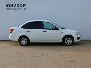 2017 Lada (ВАЗ) Granta I, белый, 409000 рублей, вид 4