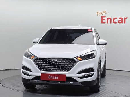 2017 Hyundai Tucson III, белый, 1415040 рублей, вид 3