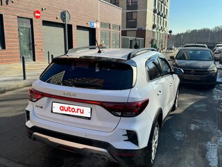 2021 Kia Rio X IV Рестайлинг, белый, 1750000 рублей, вид 5