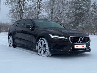 2020 Volvo V60 Cross Country II, коричневый, 3450000 рублей, вид 2