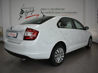 2019 Skoda Rapid I Рестайлинг, белый, 1399000 рублей, вид 3