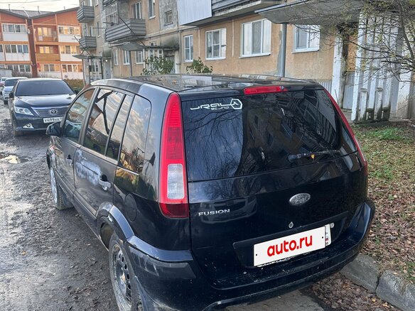 2008 Ford Fusion I Рестайлинг, чёрный, 350000 рублей - вид 3