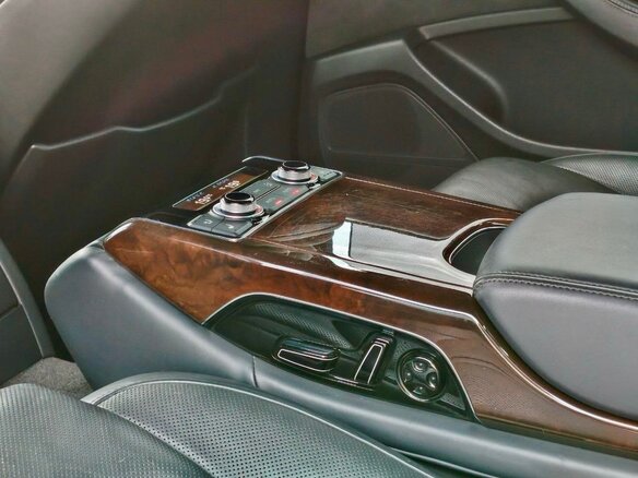 2015 Audi A8 III (D4) Рестайлинг, чёрный, 2200000 рублей - вид 20