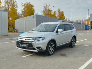 2018 Mitsubishi Outlander III Рестайлинг 2, серебристый, 1629000 рублей, вид 1
