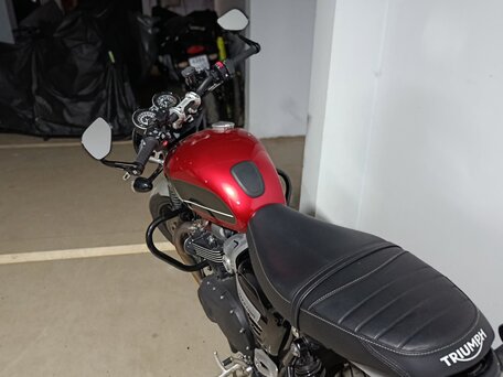 2021 Triumph Speed Twin, красный, 988000 рублей, вид 1