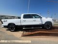 2020 Ram 1500 Crew Cab IV (DS/DJ), белый, 4322908 рублей - вид 1