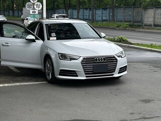2016 Audi A4 V (B9), белый, 1780000 рублей, вид 1