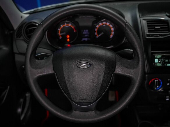 2019 Lada (ВАЗ) Granta I Рестайлинг, белый, 485000 рублей - вид 19