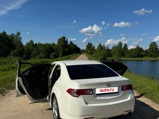 2008 Honda Accord VIII, белый, 900000 рублей, вид 3