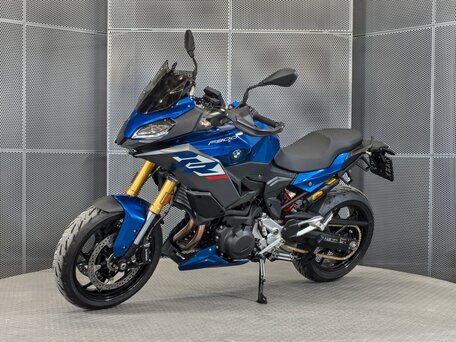 2024 BMW F 900 XR, синий, 1299000 рублей, вид 4