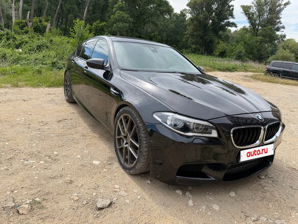 2013 BMW M5 V (F10), чёрный, 3500000 рублей - вид 3