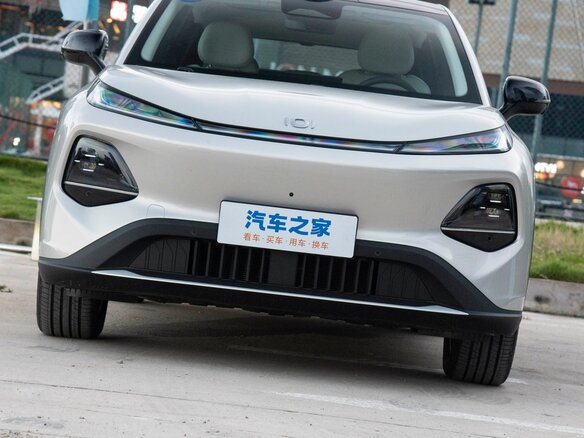 2026 Changan Qiyuan Q05 40.3 kWh II, белый, 2050000 рублей - вид 8