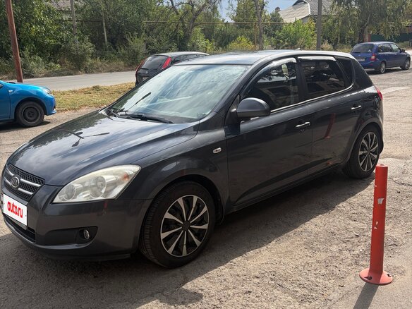 2008 Kia Ceed I, серый, 565000 рублей