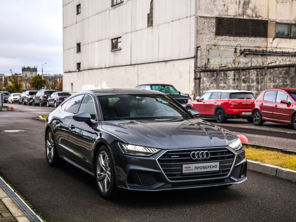 2021 Audi A7 45 TFSI II (4K), серый, 4799000 рублей - вид 4
