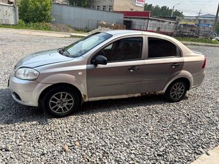 2008 Chevrolet Aveo I Рестайлинг, серебристый, 275000 рублей, вид 3