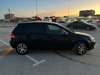 2012 Volkswagen Golf VI, чёрный, 725000 рублей, вид 4