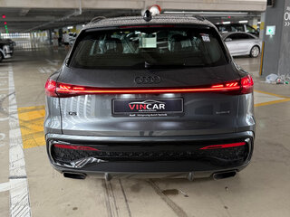 2026 Audi Q5 40 TFSI III (GU), серый, 6170000 рублей, вид 5