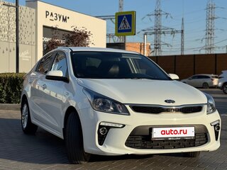 2019 Kia Rio IV, белый, 1550000 рублей, вид 2