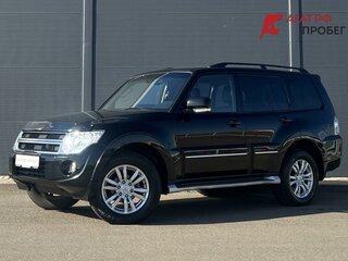2013 Mitsubishi Pajero IV Рестайлинг 1, чёрный, 2190000 рублей, вид 1