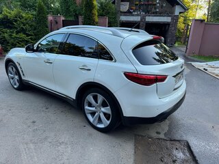 2012 Infiniti FX30d II (S51) Рестайлинг, белый, 1850000 рублей, вид 4