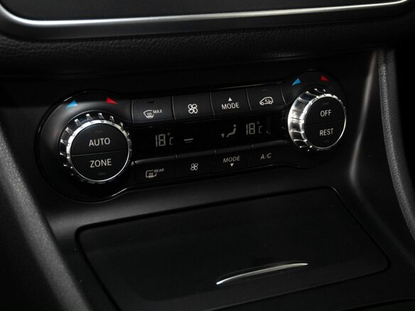 2014 Mercedes-Benz CLA 200 I (C117, X117), белый, 1630000 рублей - вид 11