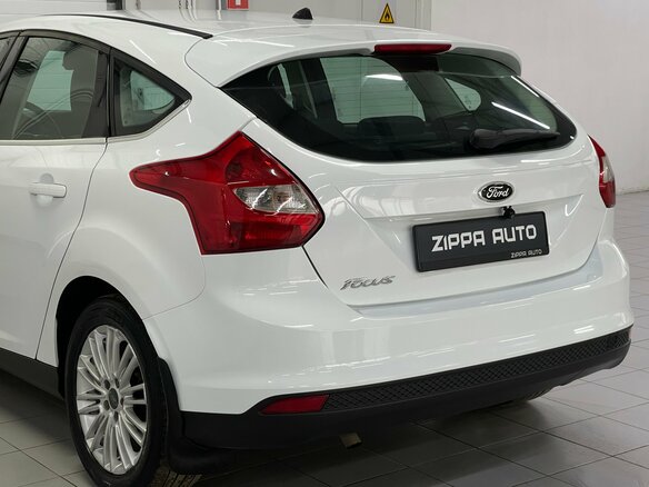 2013 Ford Focus III, белый, 849000 рублей - вид 6