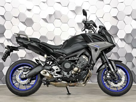 2021 Yamaha MT-09 Tracer (FJ-09), чёрный, 999000 рублей, вид 3