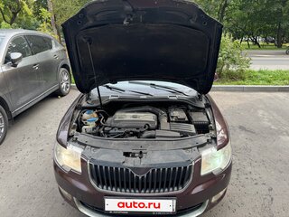 2011 Skoda Superb II, пурпурный, 700000 рублей, вид 3