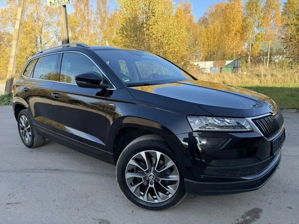 2022 Skoda Karoq I Рестайлинг, чёрный, 2282000 рублей - вид 1
