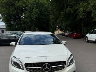 2013 Mercedes-Benz A-Класс 180 III (W176), белый, 1150000 рублей, вид 2